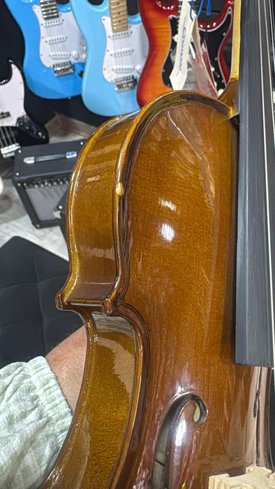 Violín 3/4 Cremona Sv75 con Detalle en barniz (ver imágenes)